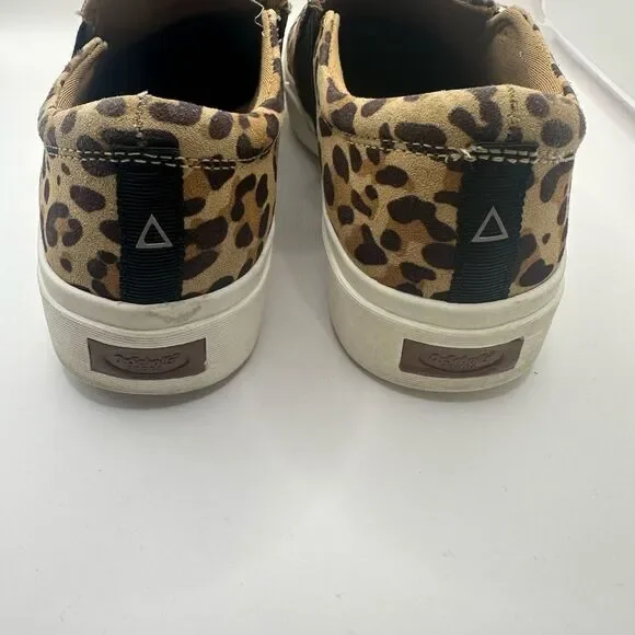 Dr. Scholl's WANDER UP Tan/ Black Women's Sneaker Slip On - Size 8 - Picture 3 of 6